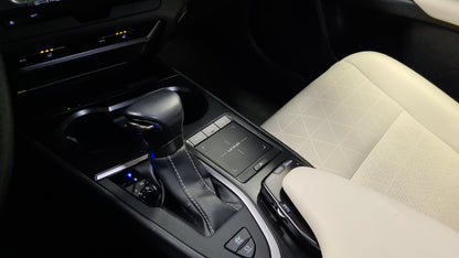 Lexus UX 250h Hybrid 2019