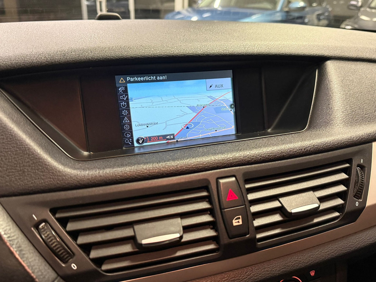 BMW X1 S-Drive 18i 2012