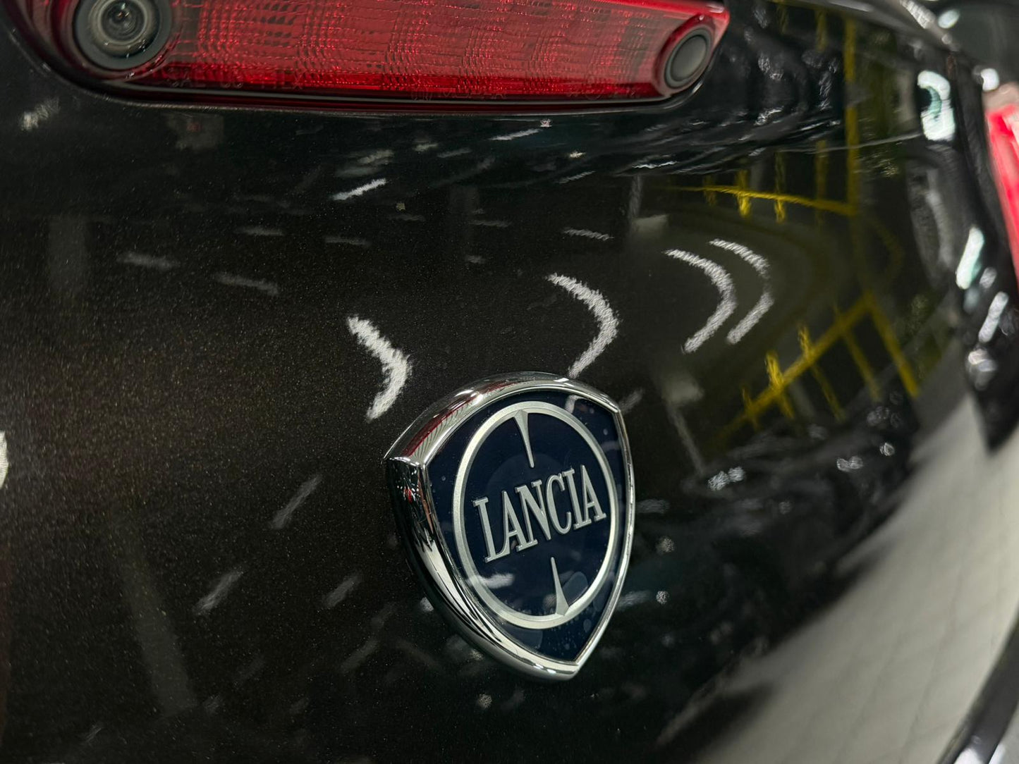 Lancia Thema 3.0D V6 2012