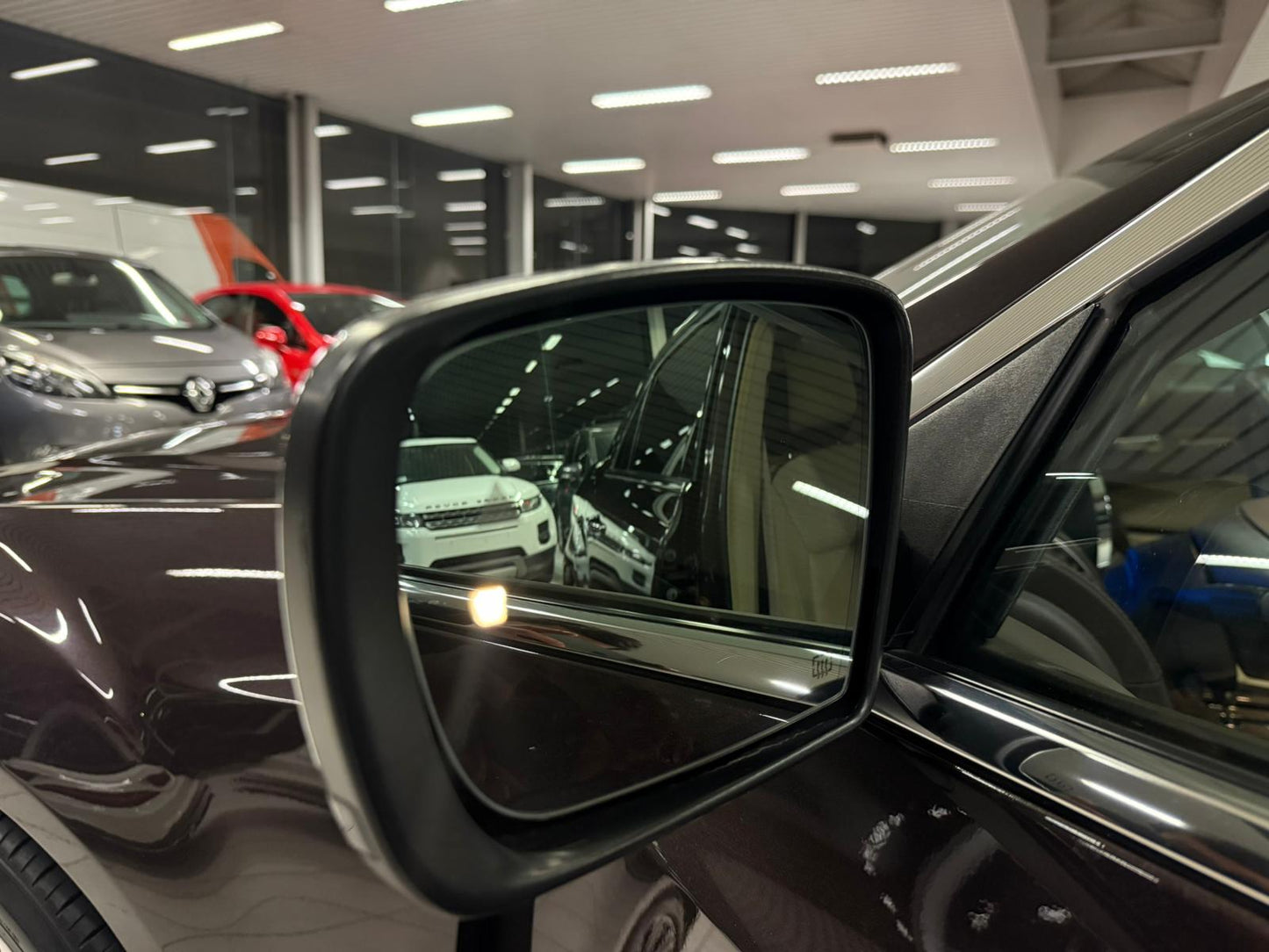 Lancia Thema 3.0D V6 2012