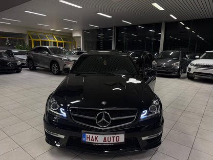 Mercedes-Benz C63 AMG 2012
