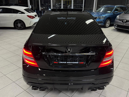 Mercedes-Benz C63 AMG 2012