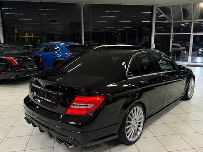 Mercedes-Benz C63 AMG 2012