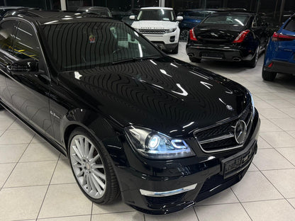 Mercedes-Benz C63 AMG 2012