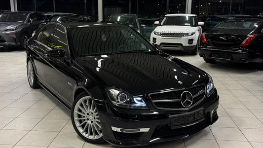 Mercedes-Benz C63 AMG 2012