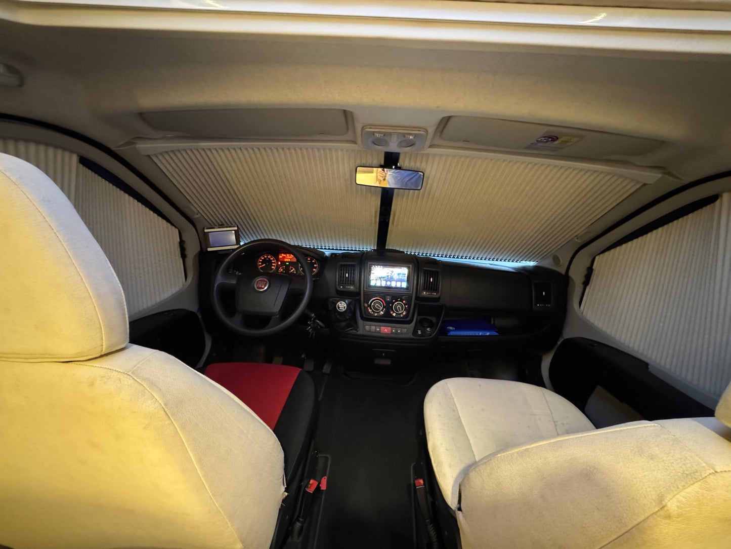 MobilHome Firat / Rimor 2.3D 130kW Multijet Full Equipped + Remorque Année 2012, 114.000Km