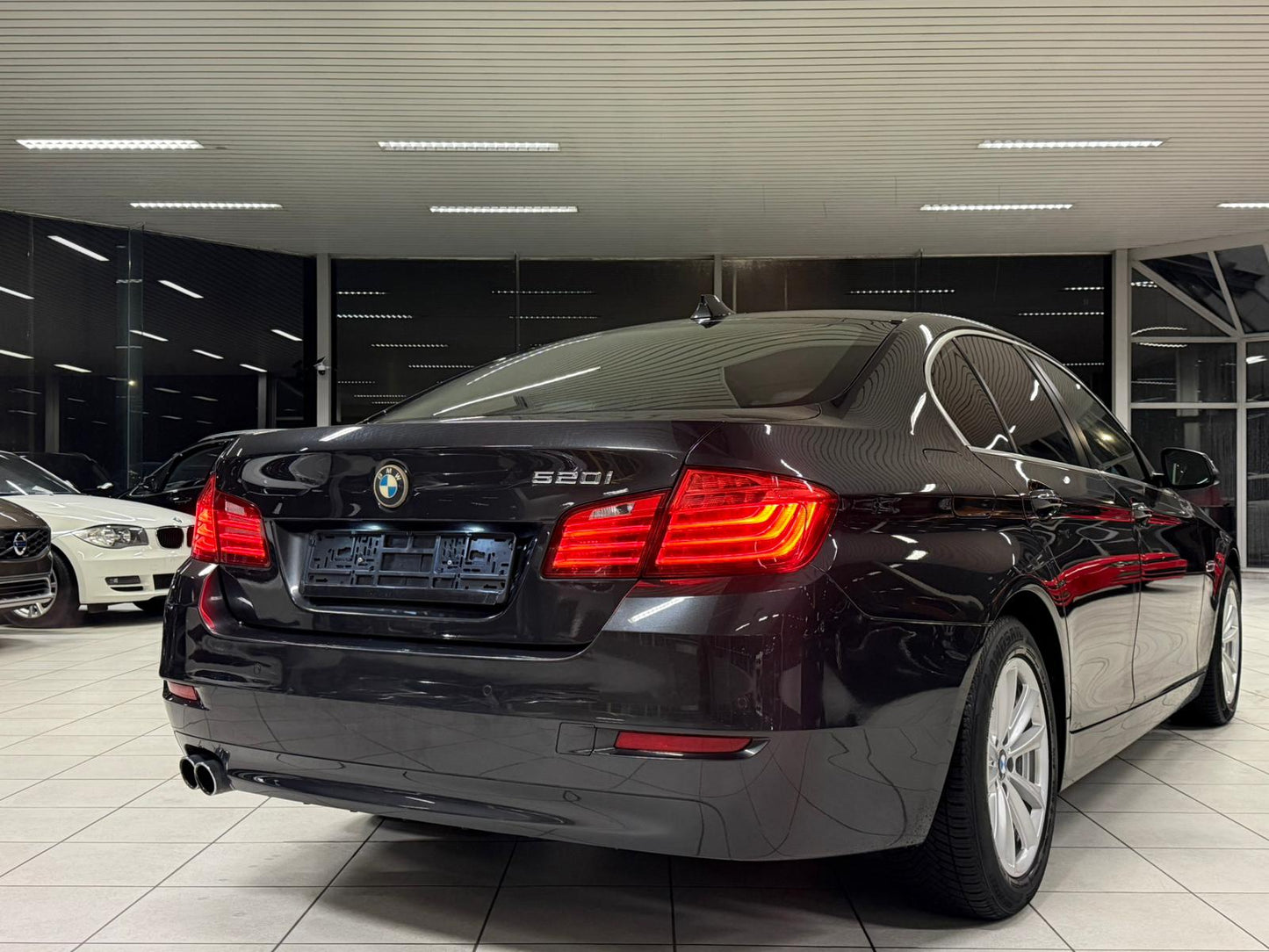 BMW 518d EfficientDynamics 2015