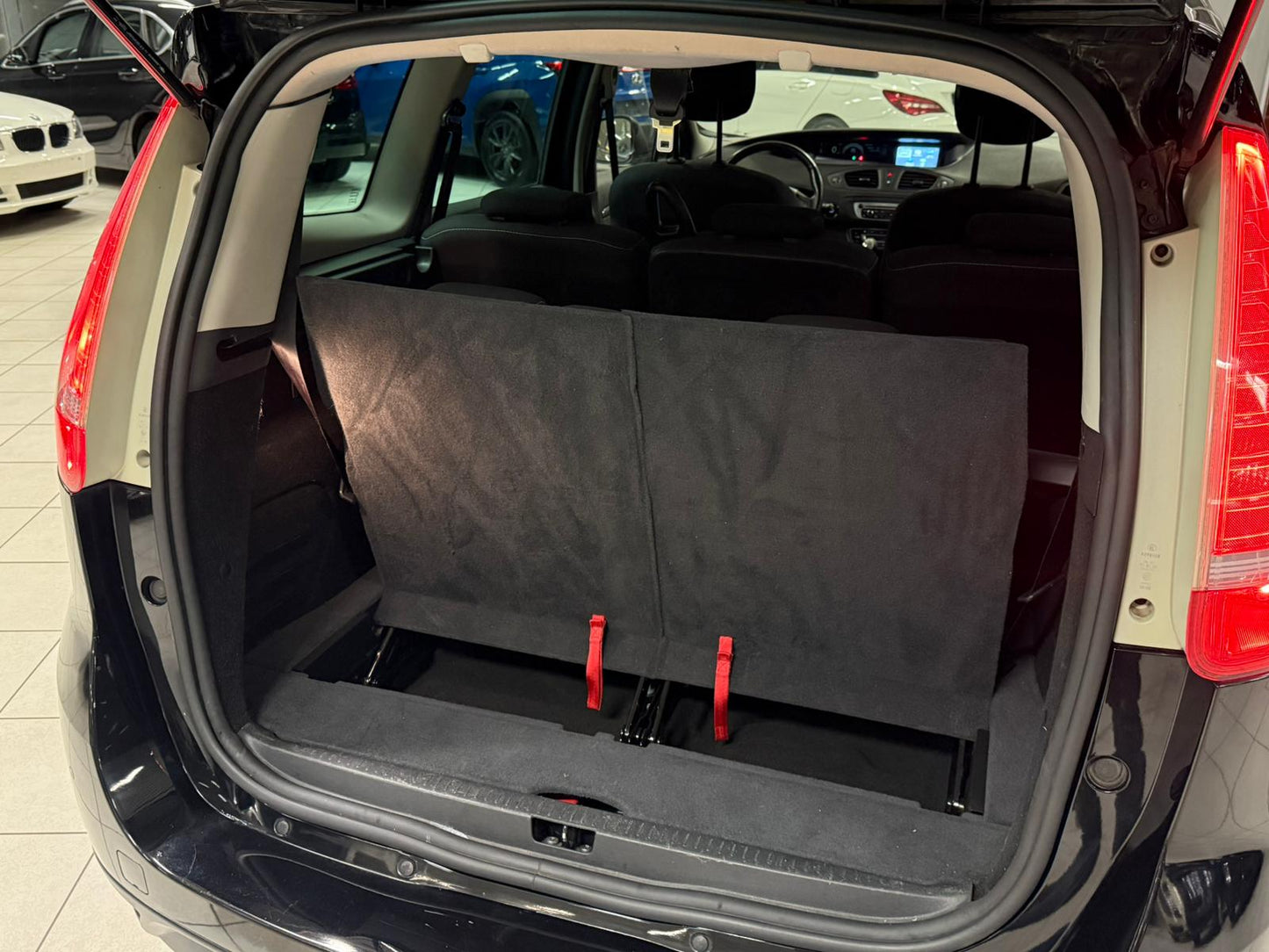 Renault Scenic Limited Édition 7 Places 1.2TCe 85kW Essence Euro 6b