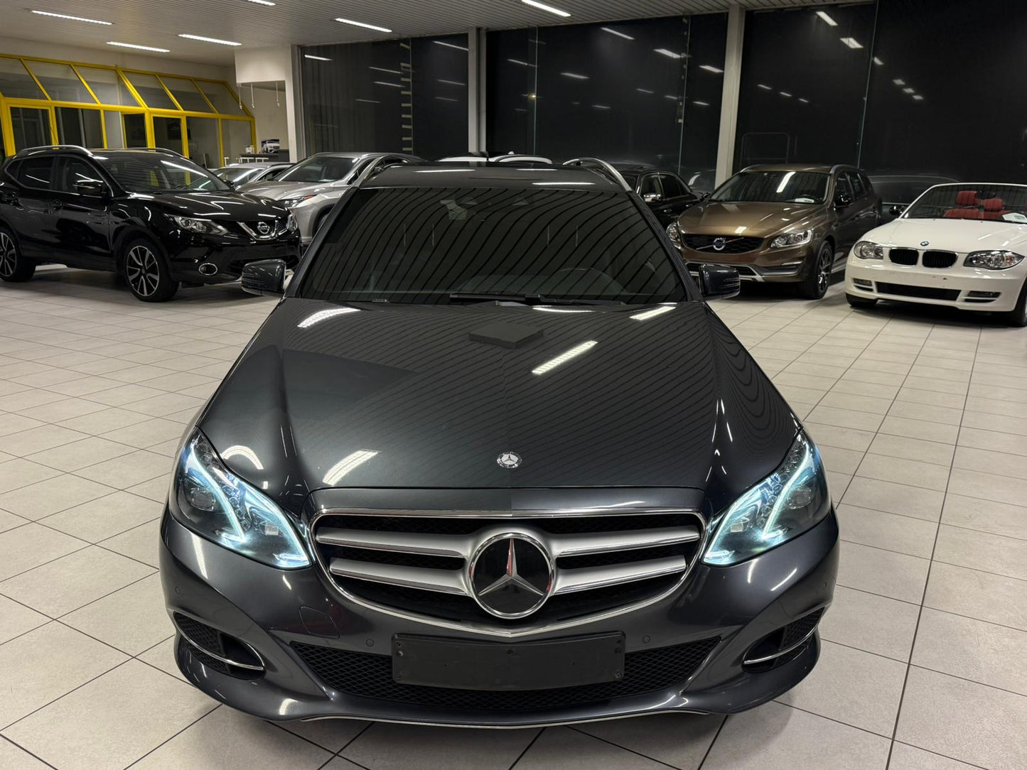 Mercedes-Benz E-Klasse 2016 Diesel Automaat