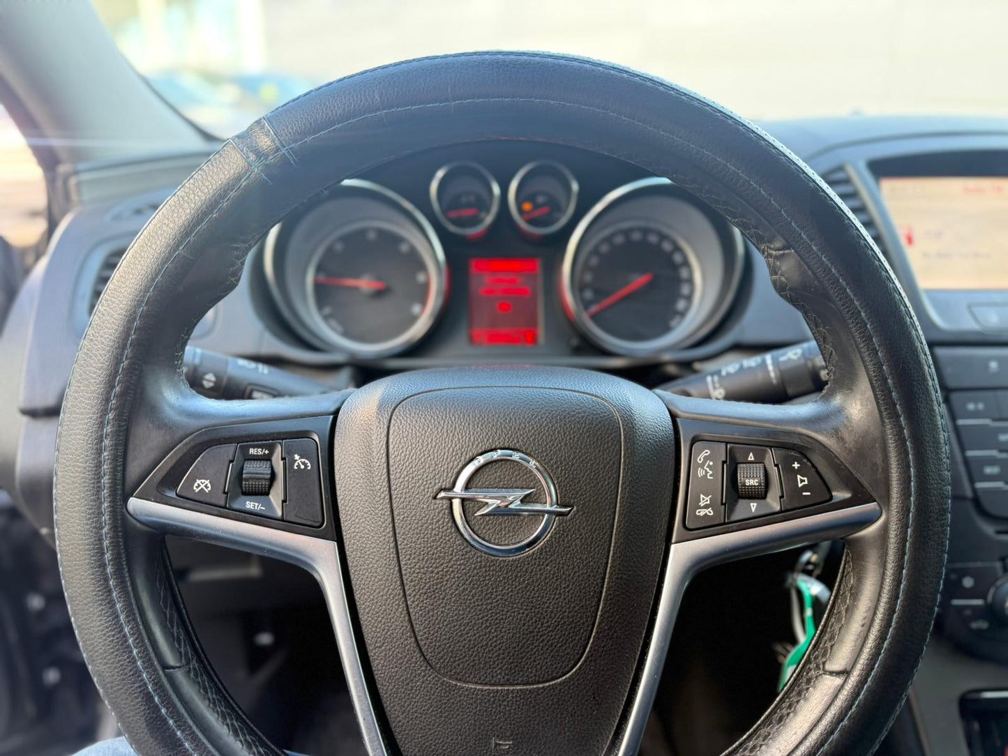 Opel Insignia Sports Tourer SW Automatique 2.0CDTI 96kW Euro 5