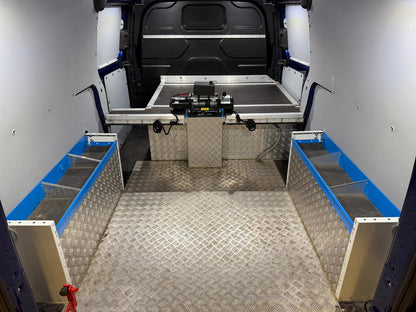 Ford Transit Custom Automatique Utilitaire Long-Chassis 2.0D 125kW Euro 6b
