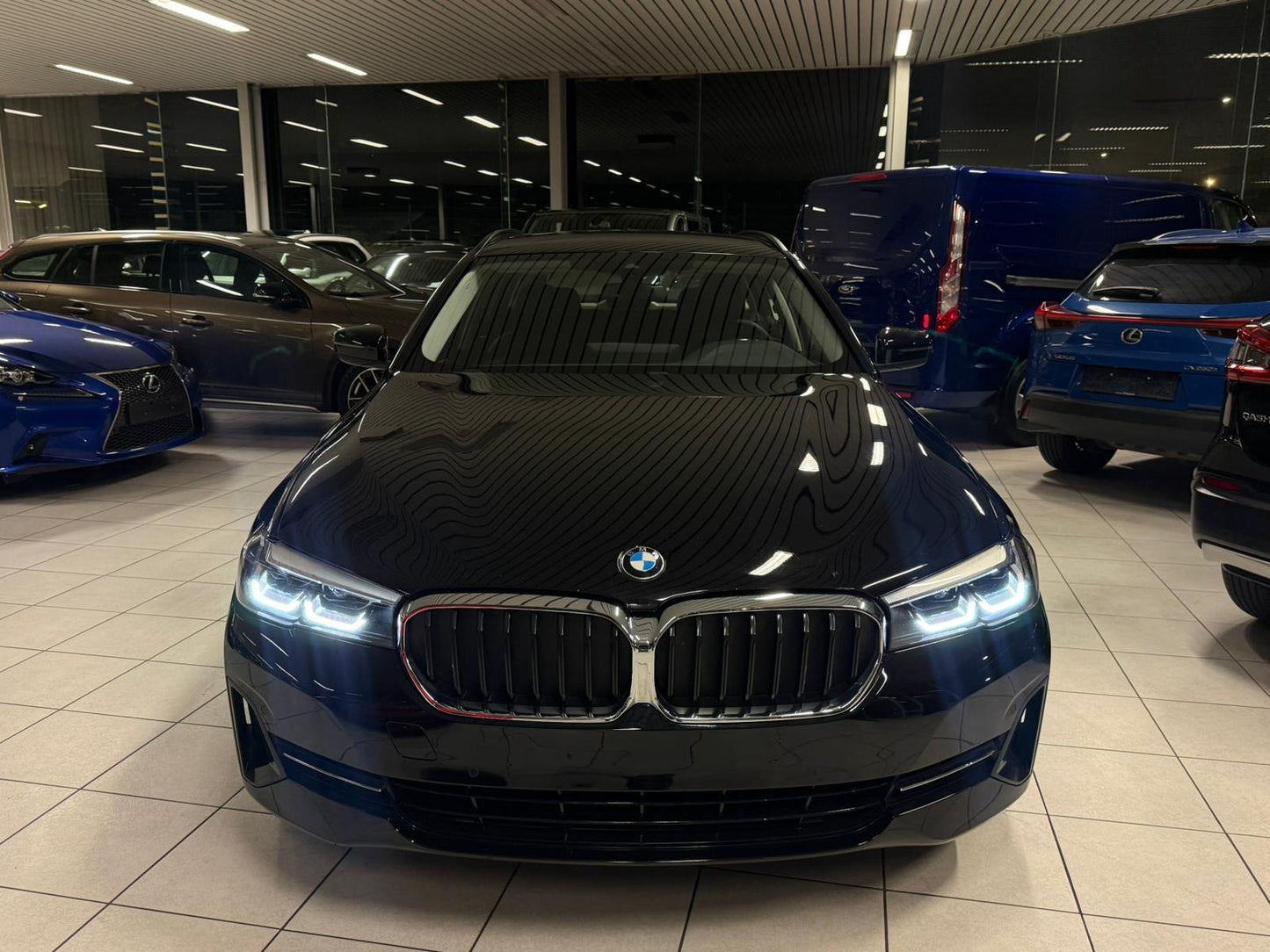 BMW 530e xDrive Touring 2.0 Hybride/Essence 135kW Euro 6