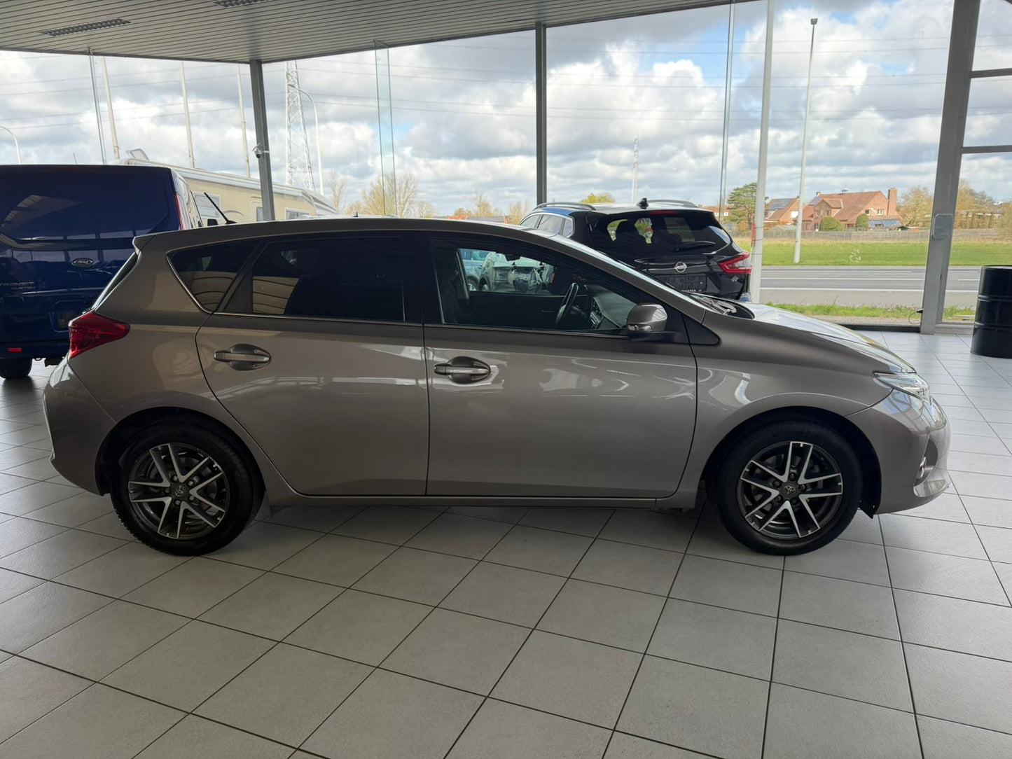 Toyota Auris 1.4D 66kW Euro 5b