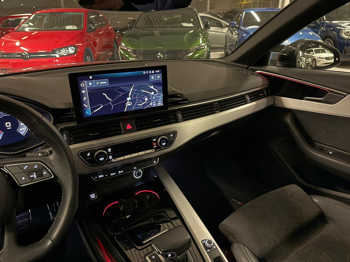 Audi A4 S-Line Automaat 2.0 Benzine 110kW Euro 6d