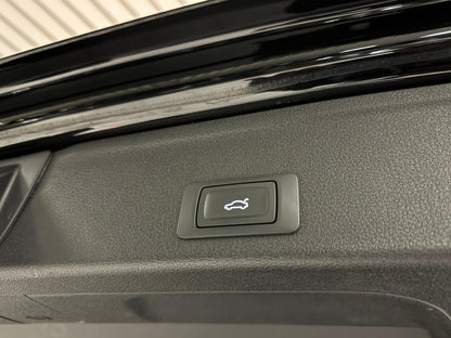 Audi A4 S-Line Automaat 2.0 Benzine 110kW Euro 6d