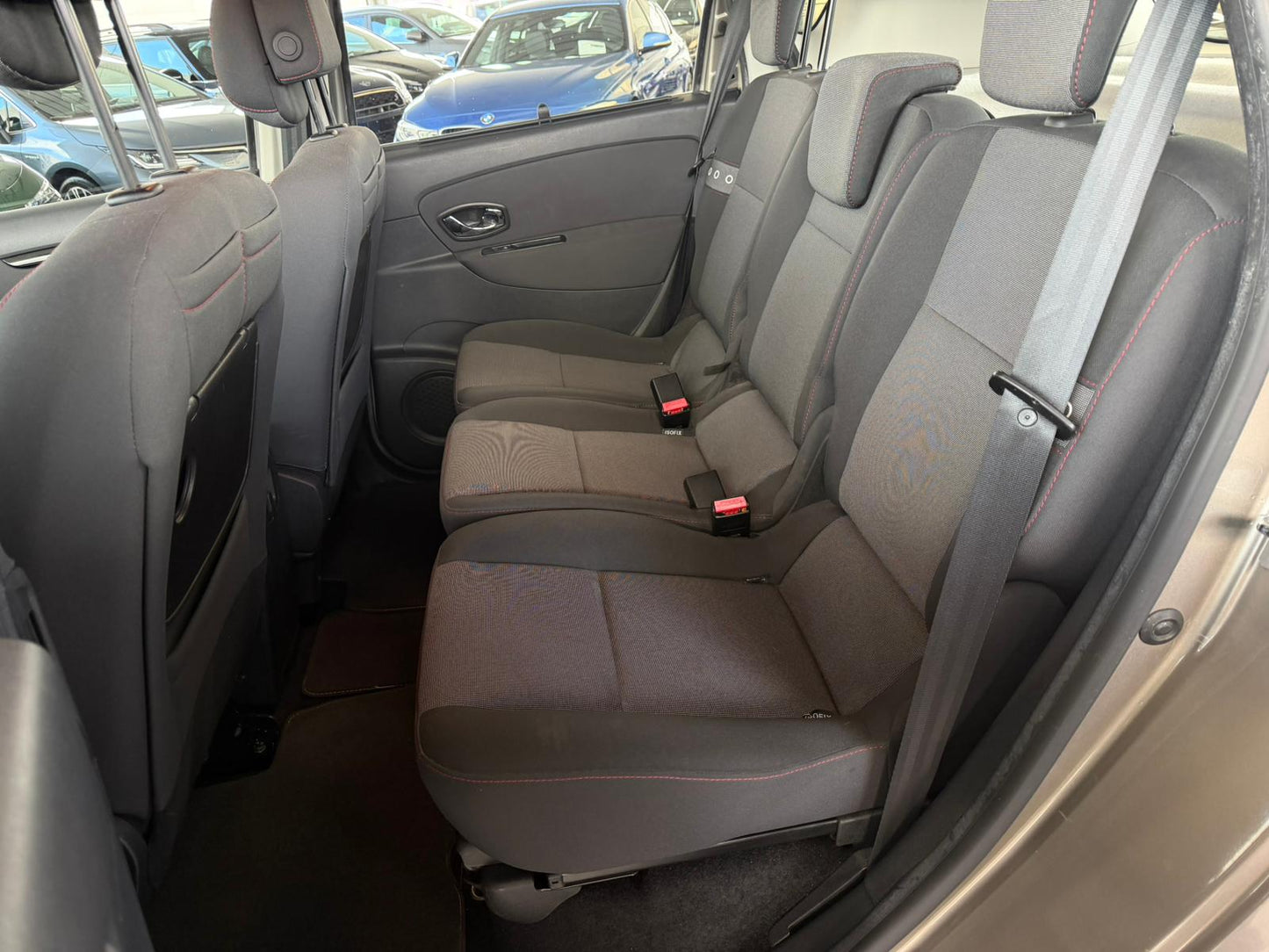 Renault Scenic 1.6i Essence 81kW Euro 5