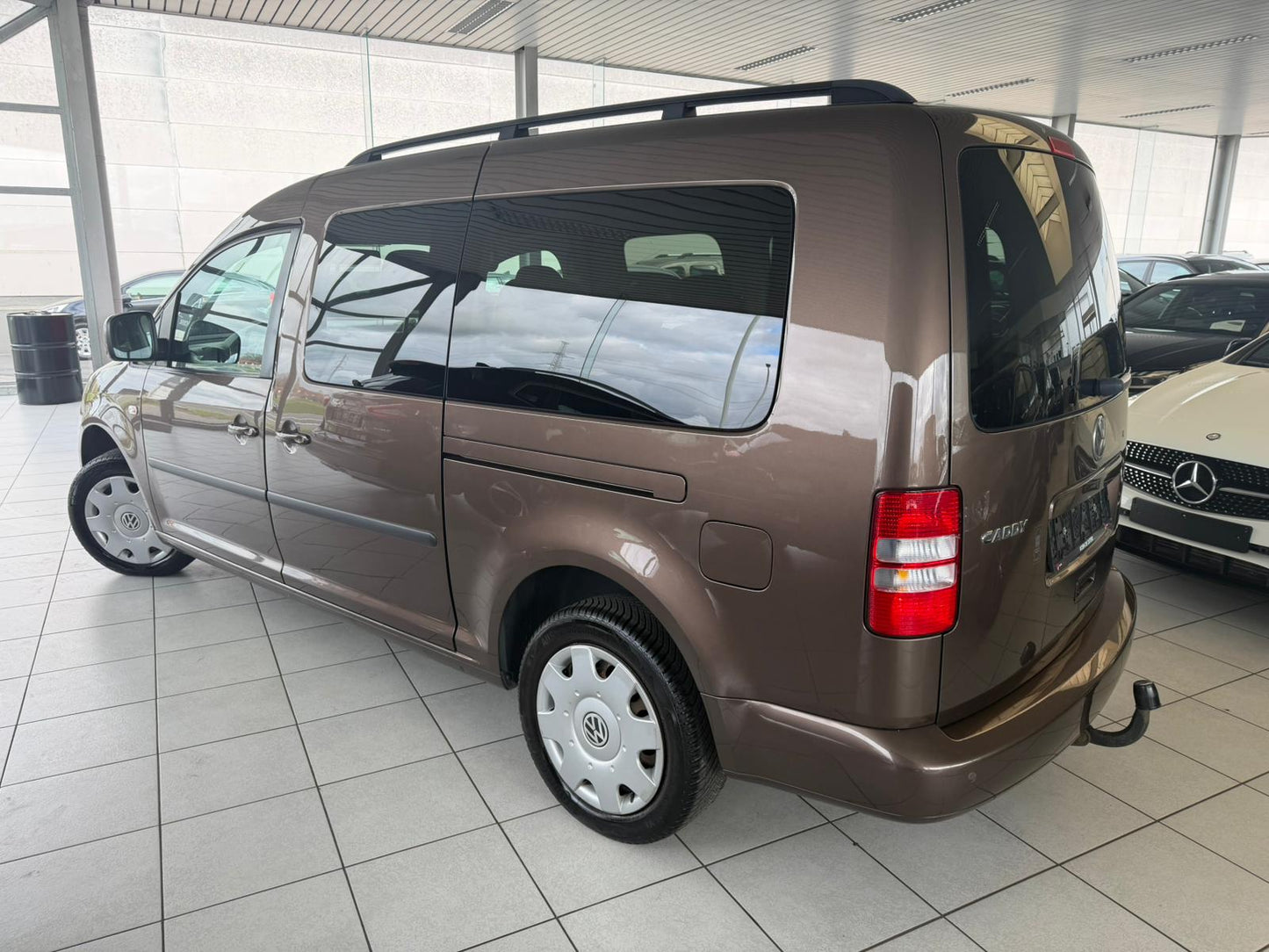 Volkswagen Caddy Long-Chassis 1.2TSI Essence 77kW Euro 5b