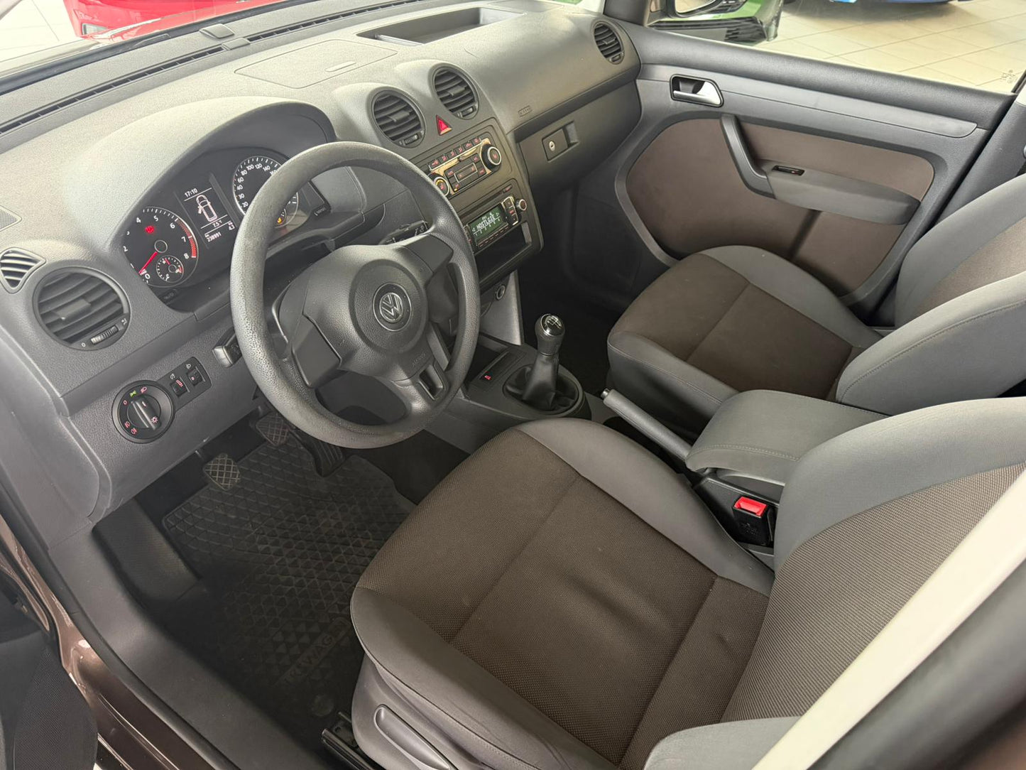 Volkswagen Caddy Long-Chassis 1.2TSI Essence 77kW Euro 5b