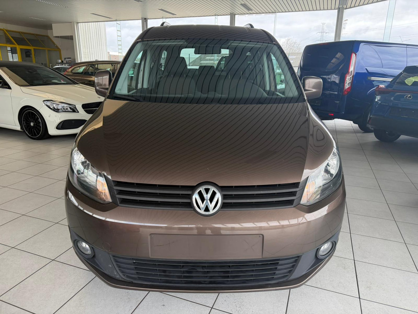 Volkswagen Caddy Long-Chassis 1.2TSI Essence 77kW Euro 5b