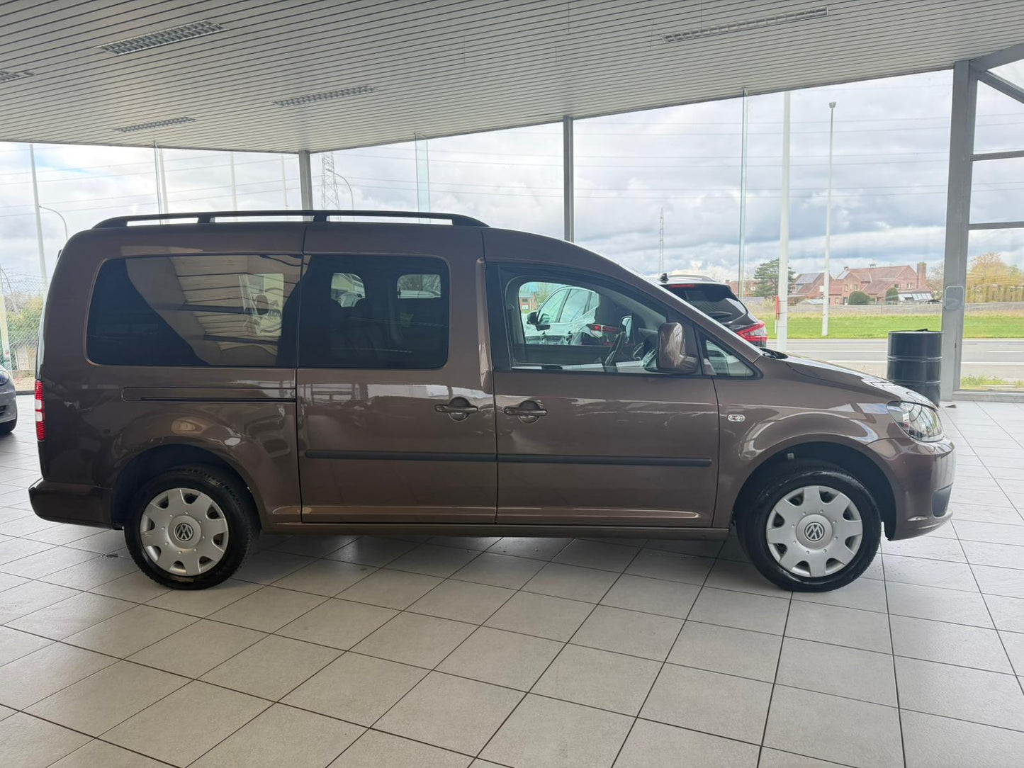 Volkswagen Caddy Long-Chassis 1.2TSI Essence 77kW Euro 5b