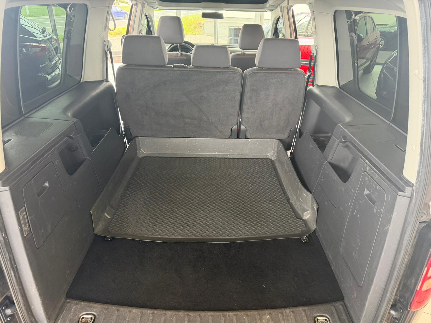Volkswagen Caddy Long-Chassis 1.2TSI Essence 77kW Euro 5b