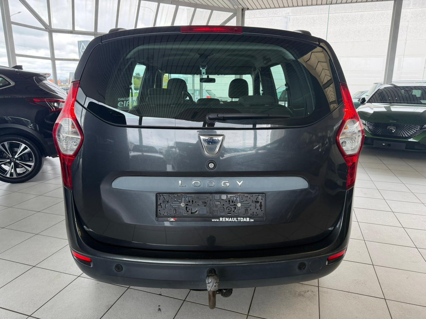 Dacia Lodgy 7 Places 1.2i Essence 85kW Euro 5b