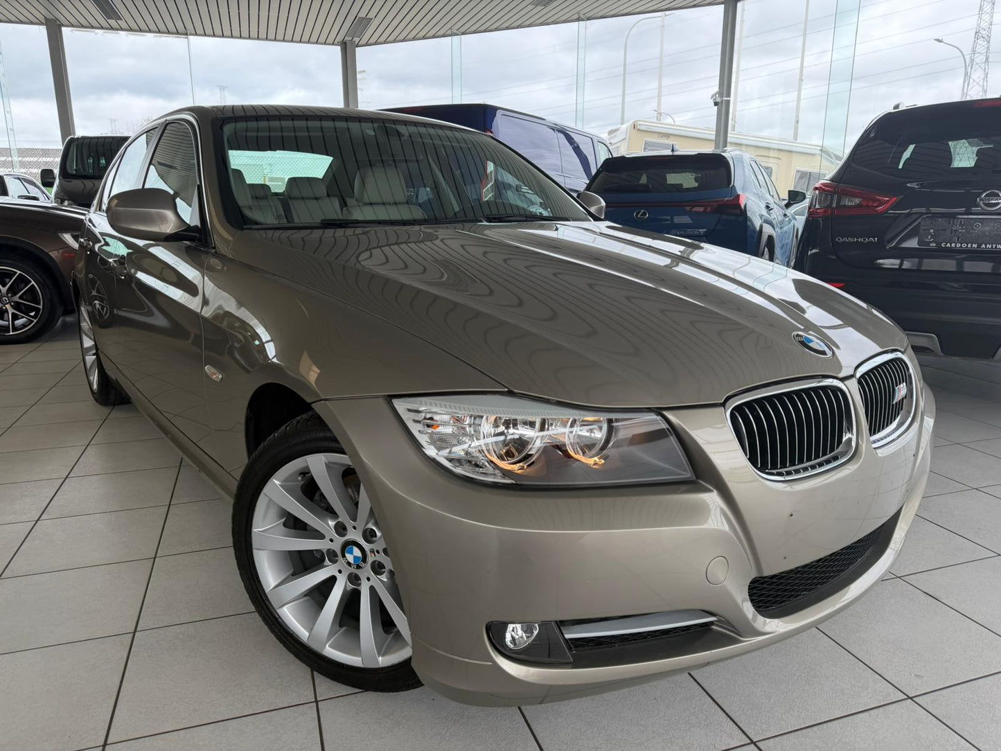 BMW 316i E90 Série 3 1.6i Essence 90kW Euro 5