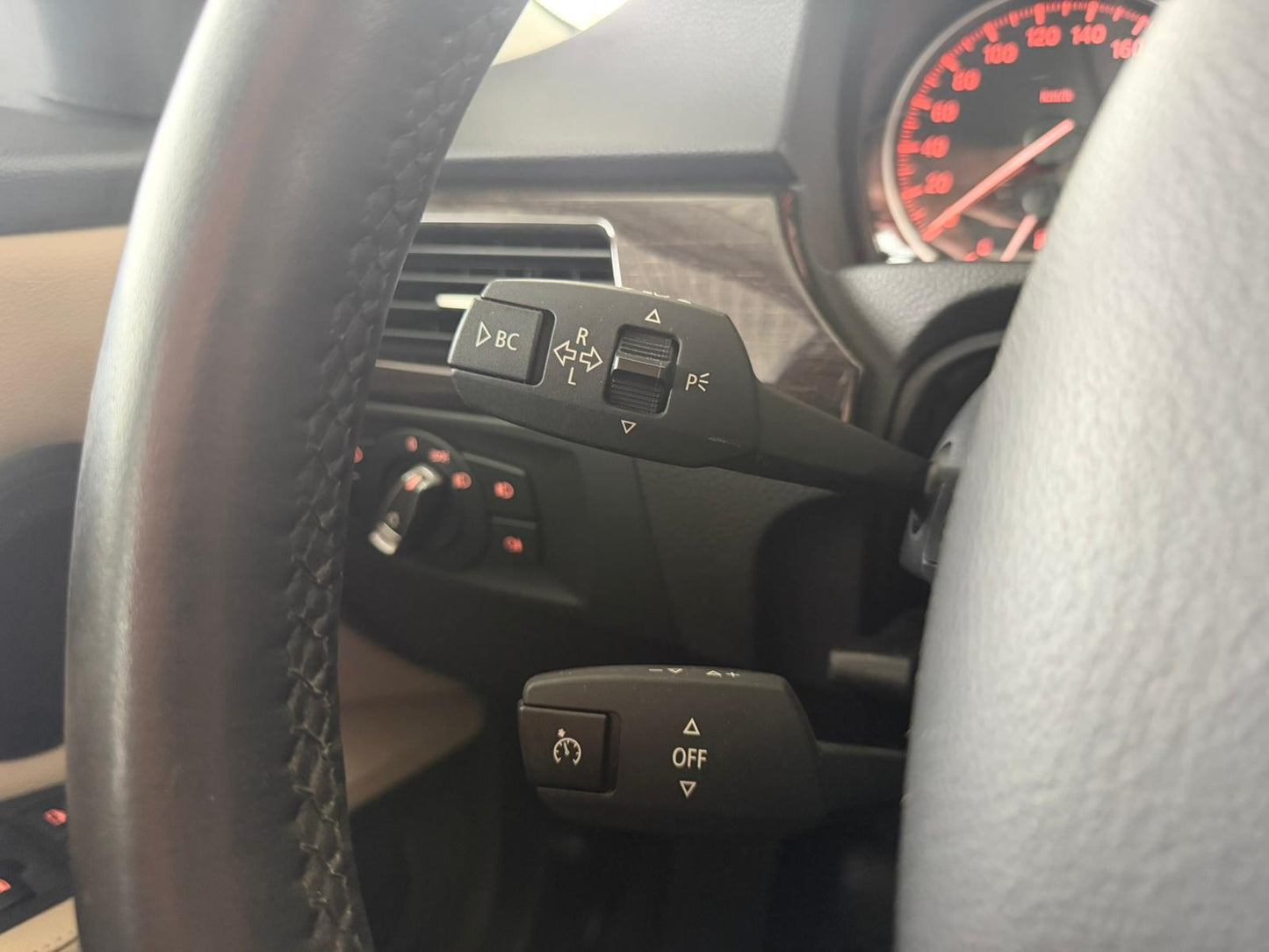 BMW 316i E90 Série 3 1.6i Essence 90kW Euro 5