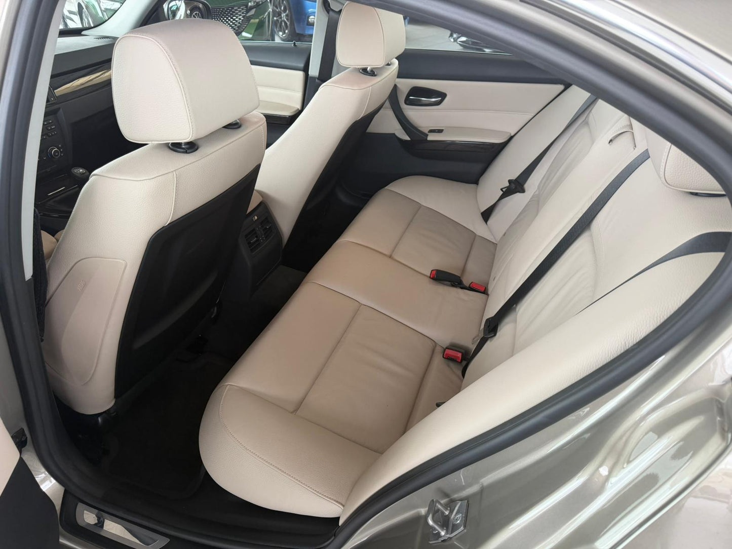 BMW 316i E90 Série 3 1.6i Essence 90kW Euro 5