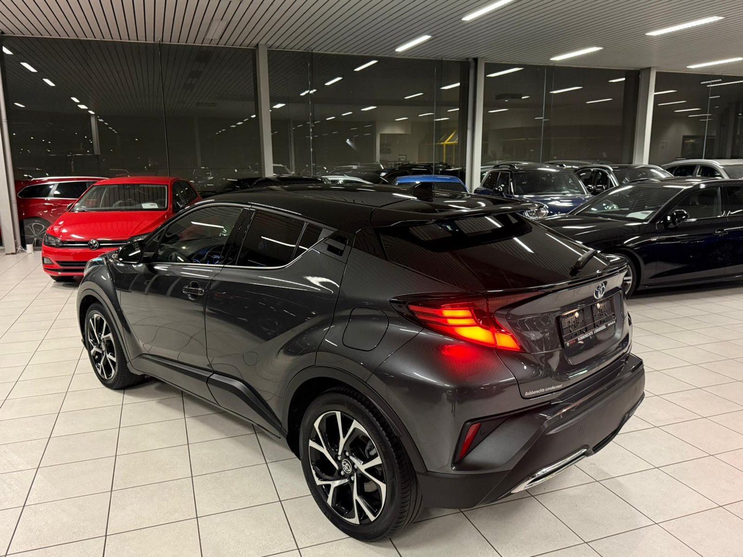 Toyota C-HR 2.0 Hybride/Essence Automatique 112kW Euro 6d-ISC-FCM