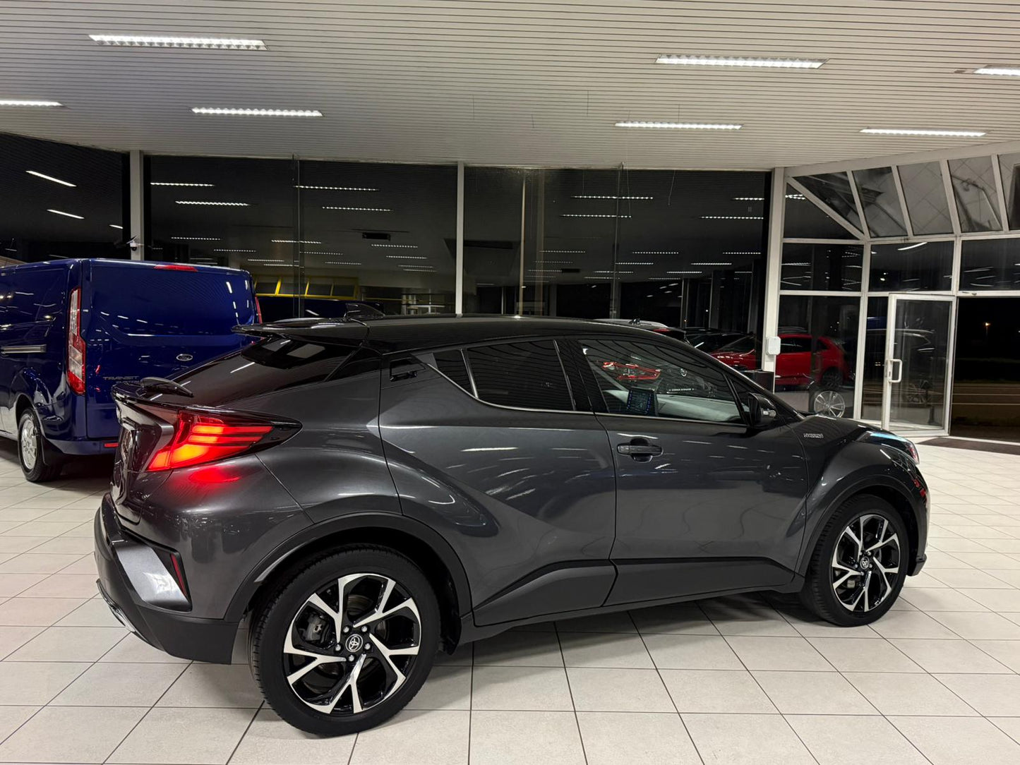 Toyota C-HR 2.0 Hybride/Essence Automatique 112kW Euro 6d-ISC-FCM