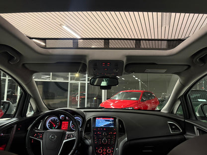Opel Astra OPC Line Sports Tourer 2.0D 121kW Euro 5b