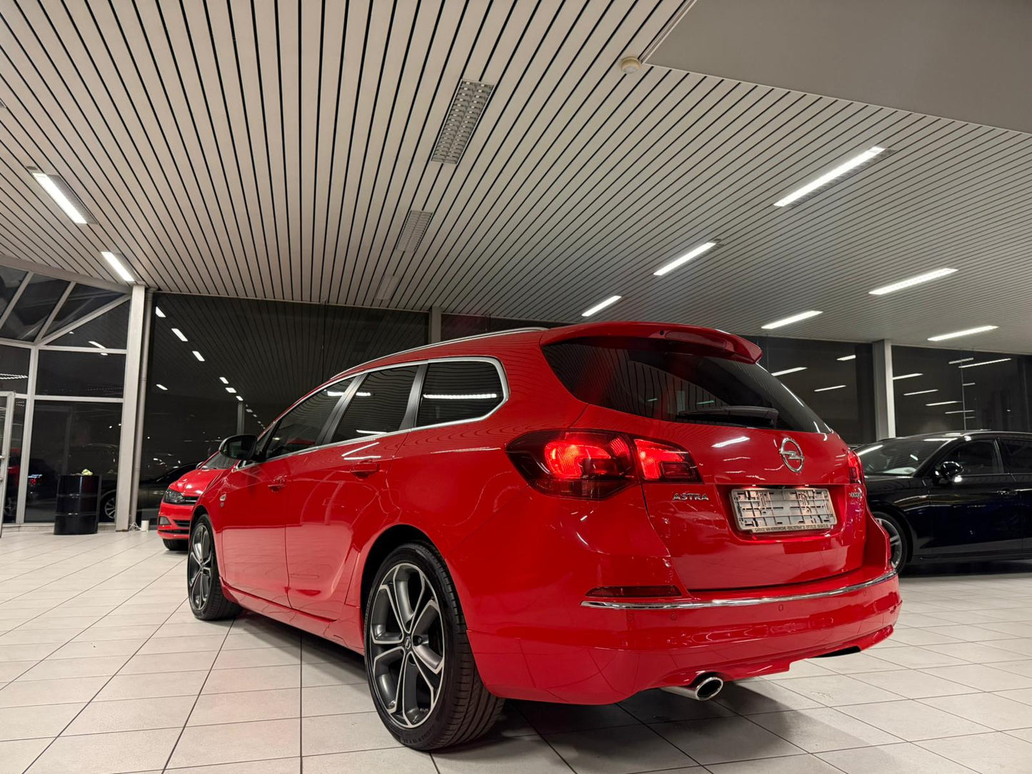 Opel Astra OPC Line Sports Tourer 2.0D 121kW Euro 5b