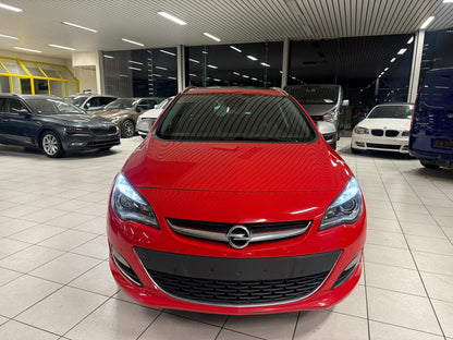 Opel Astra OPC Line Sports Tourer 2.0D 121kW Euro 5b