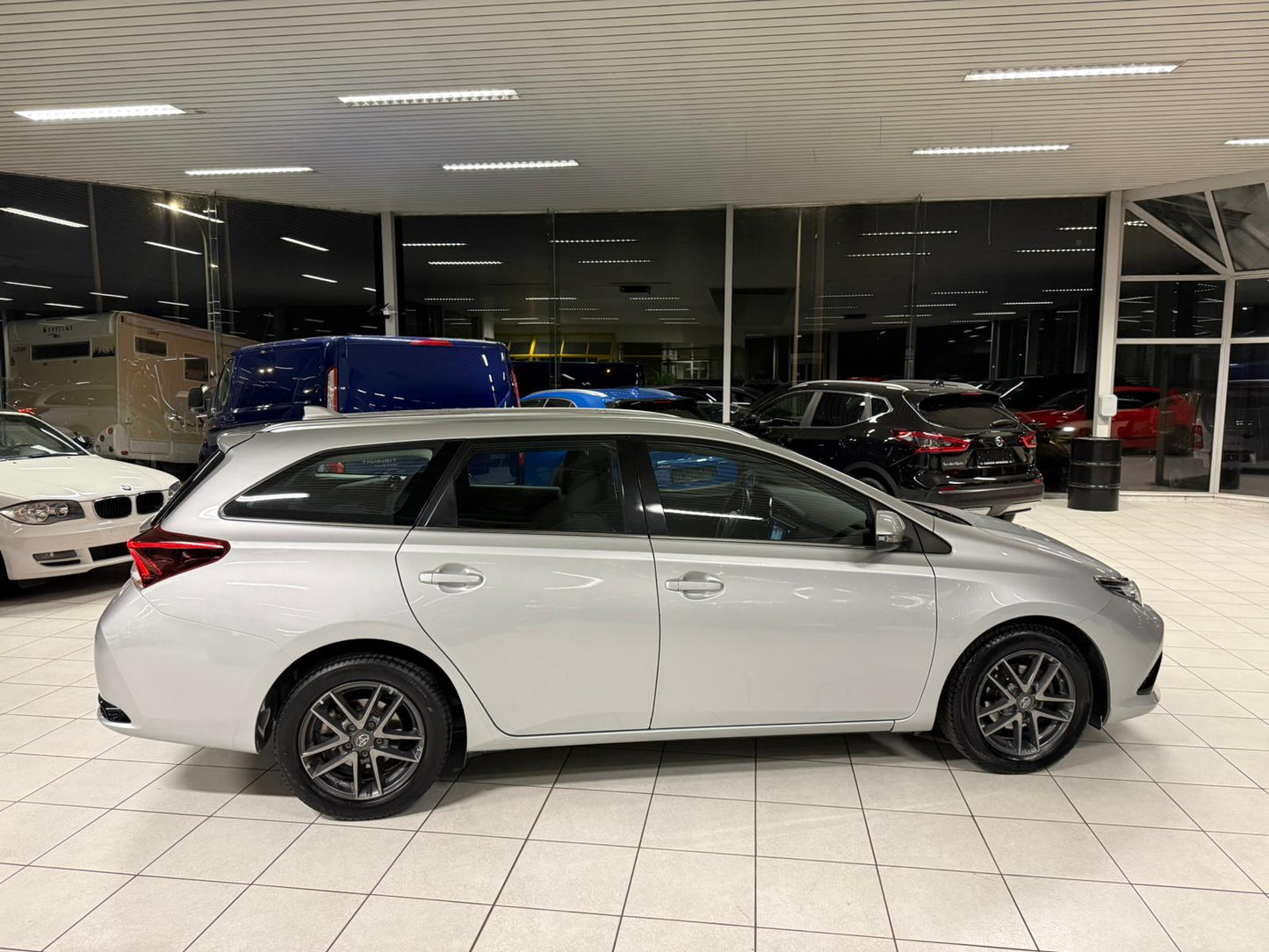 Toyota Auris 1.3i 73kW Benzine Euro 6b