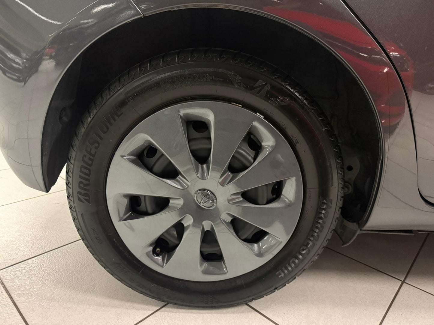 Toyota Yaris 5D Comfort 1.5 Hybride/Essence 55kW Automatique Euro 5