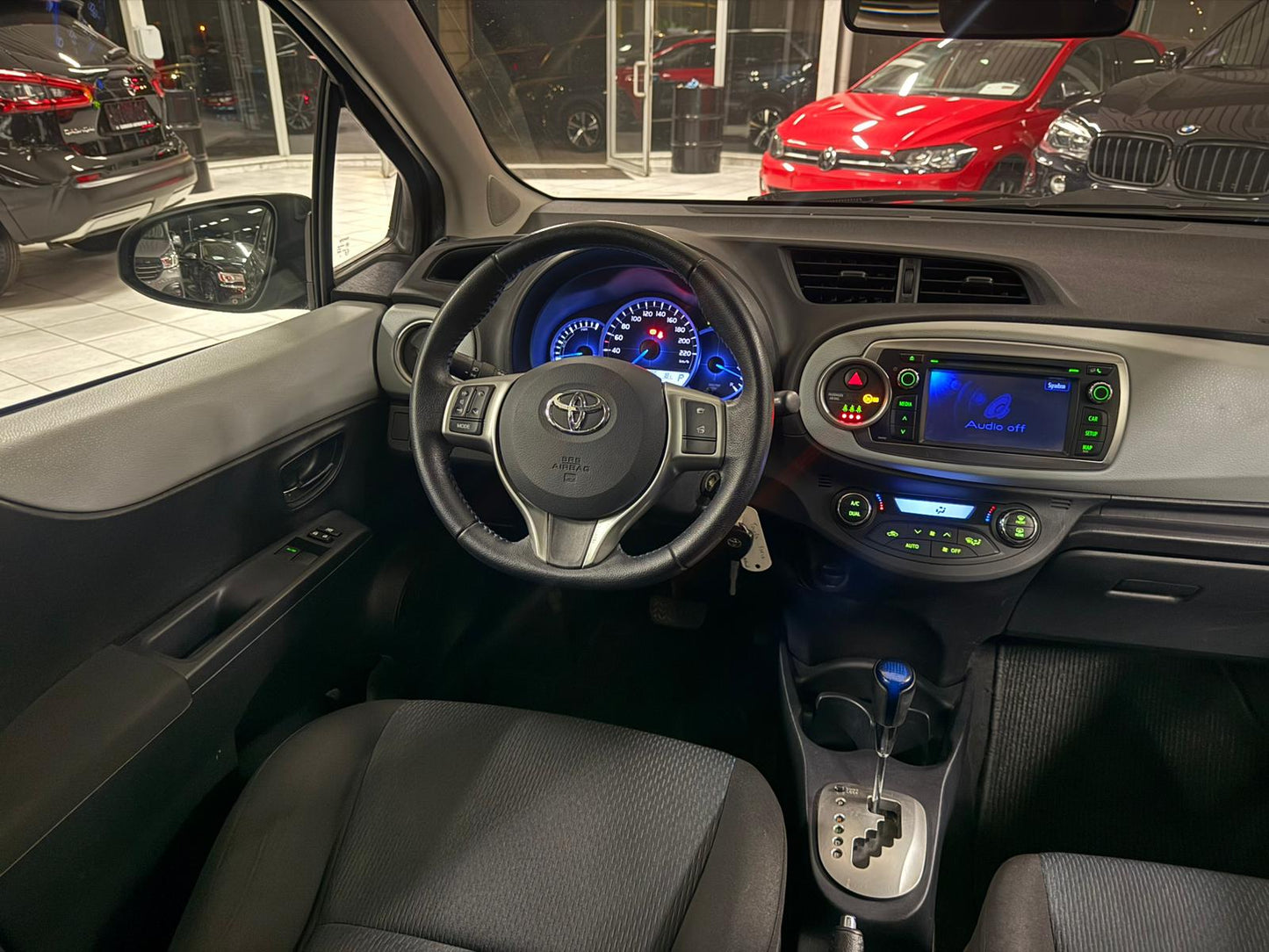 Toyota Yaris 5D Comfort 1.5 Hybride/Essence 55kW Automatique Euro 5