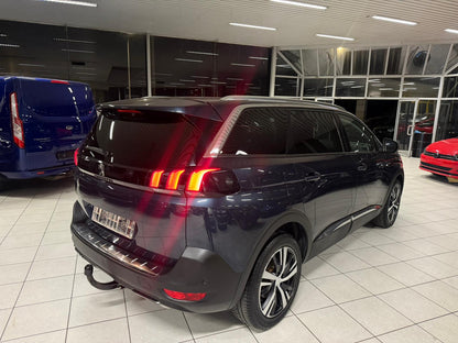 Peugeot 5008 7 Places 1.2i Essence 96kW Euro 6b