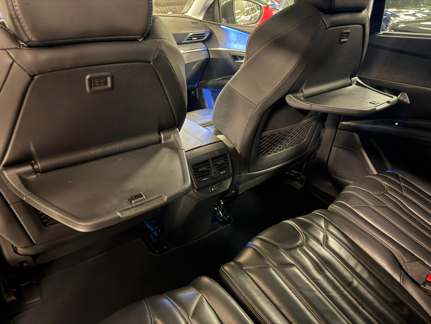 Peugeot 5008 7 Places 1.2i Essence 96kW Euro 6b
