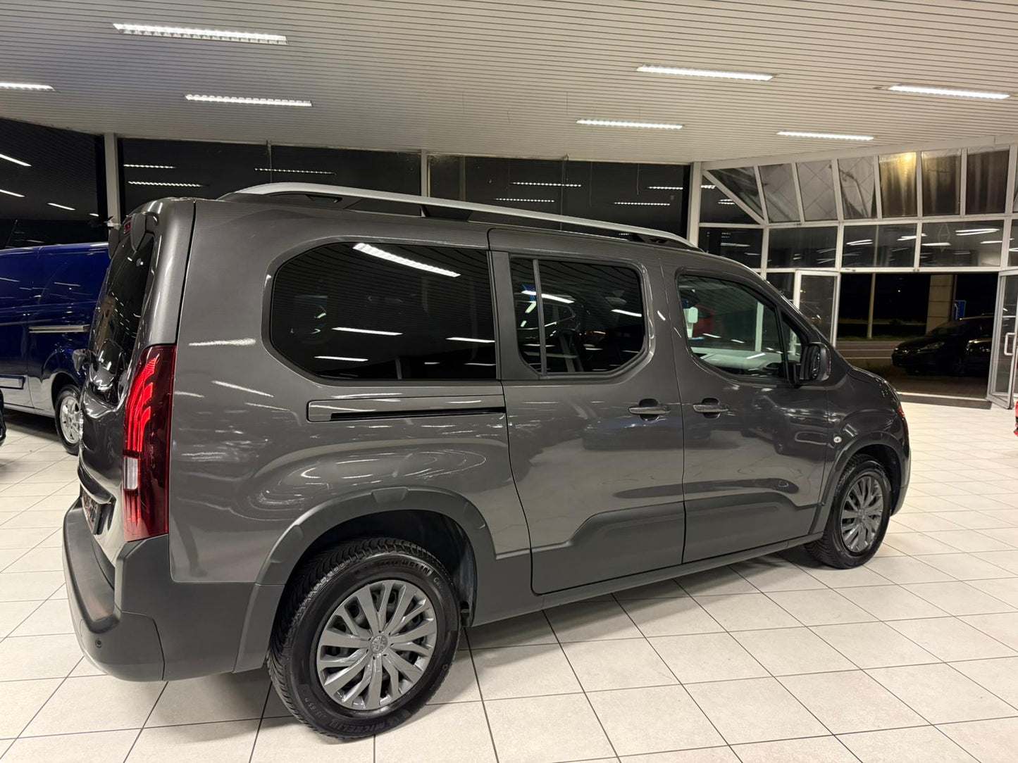 Peugeot Rifter Long Allure 7 Places 1.5 BlueHDI 75kW Euro 6d-T-E-ISC
