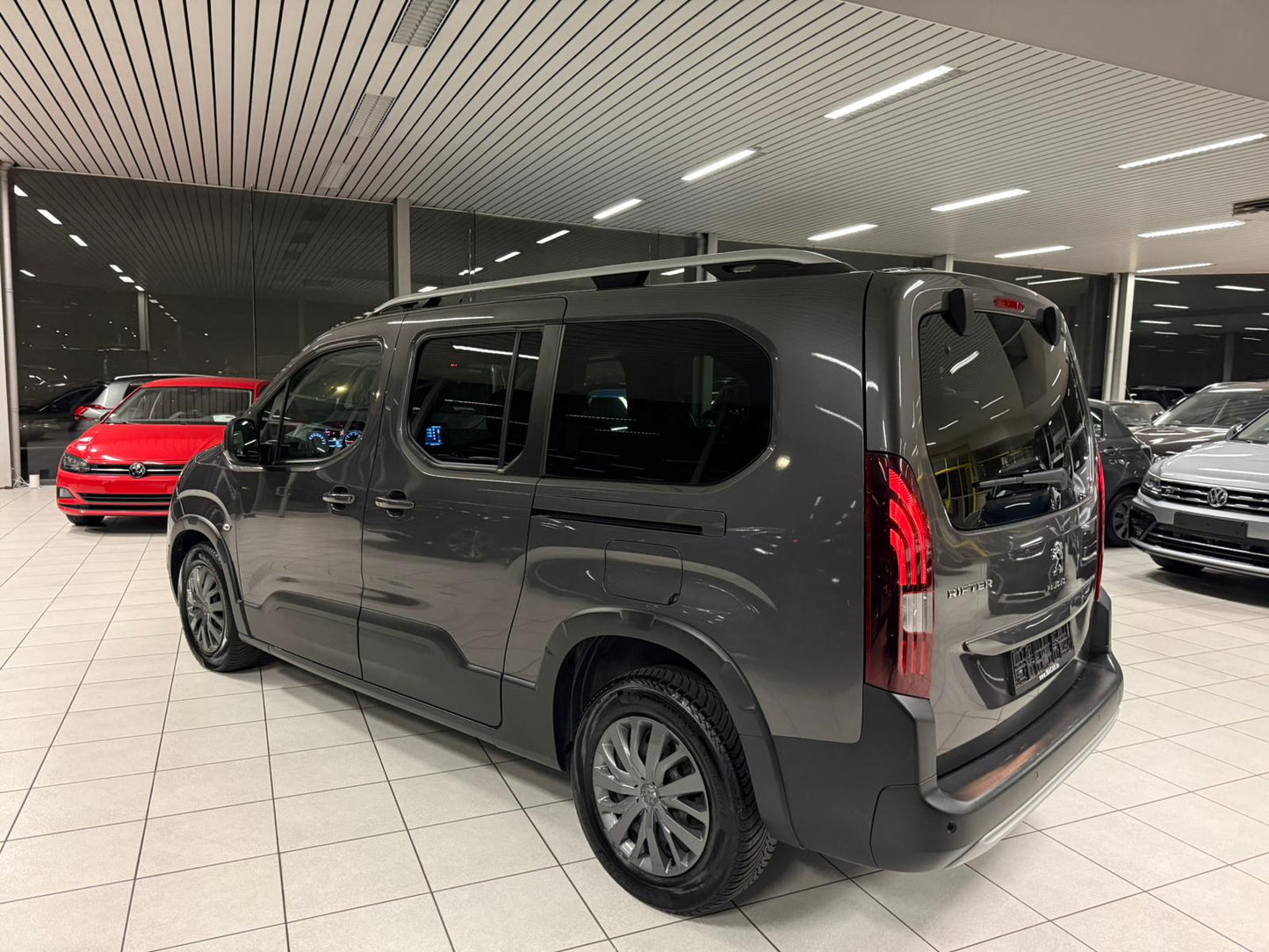 Peugeot Rifter Long Allure 7 Places 1.5 BlueHDI 75kW Euro 6d-T-E-ISC