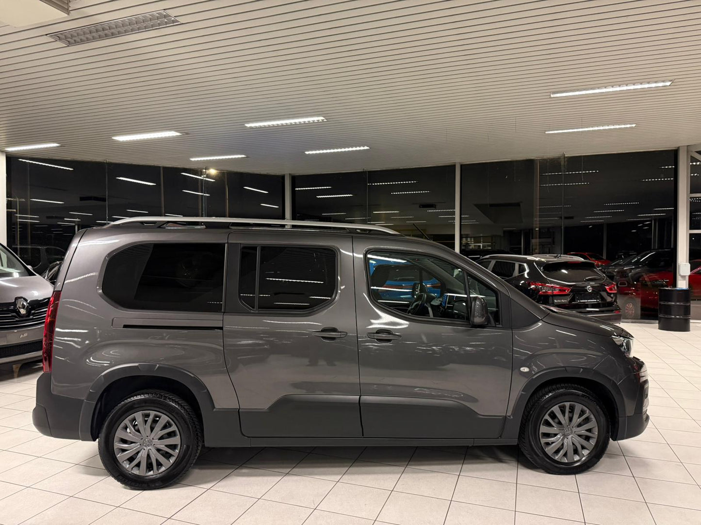 Peugeot Rifter Long Allure 7 Places 1.5 BlueHDI 75kW Euro 6d-T-E-ISC