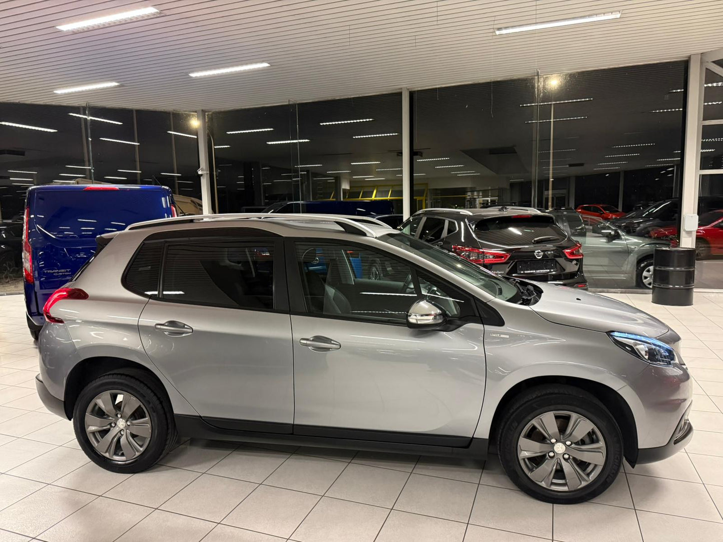 Peugeot 2008 STYLE 1.5hdi 75kW Euro 6d-TEMP-EV