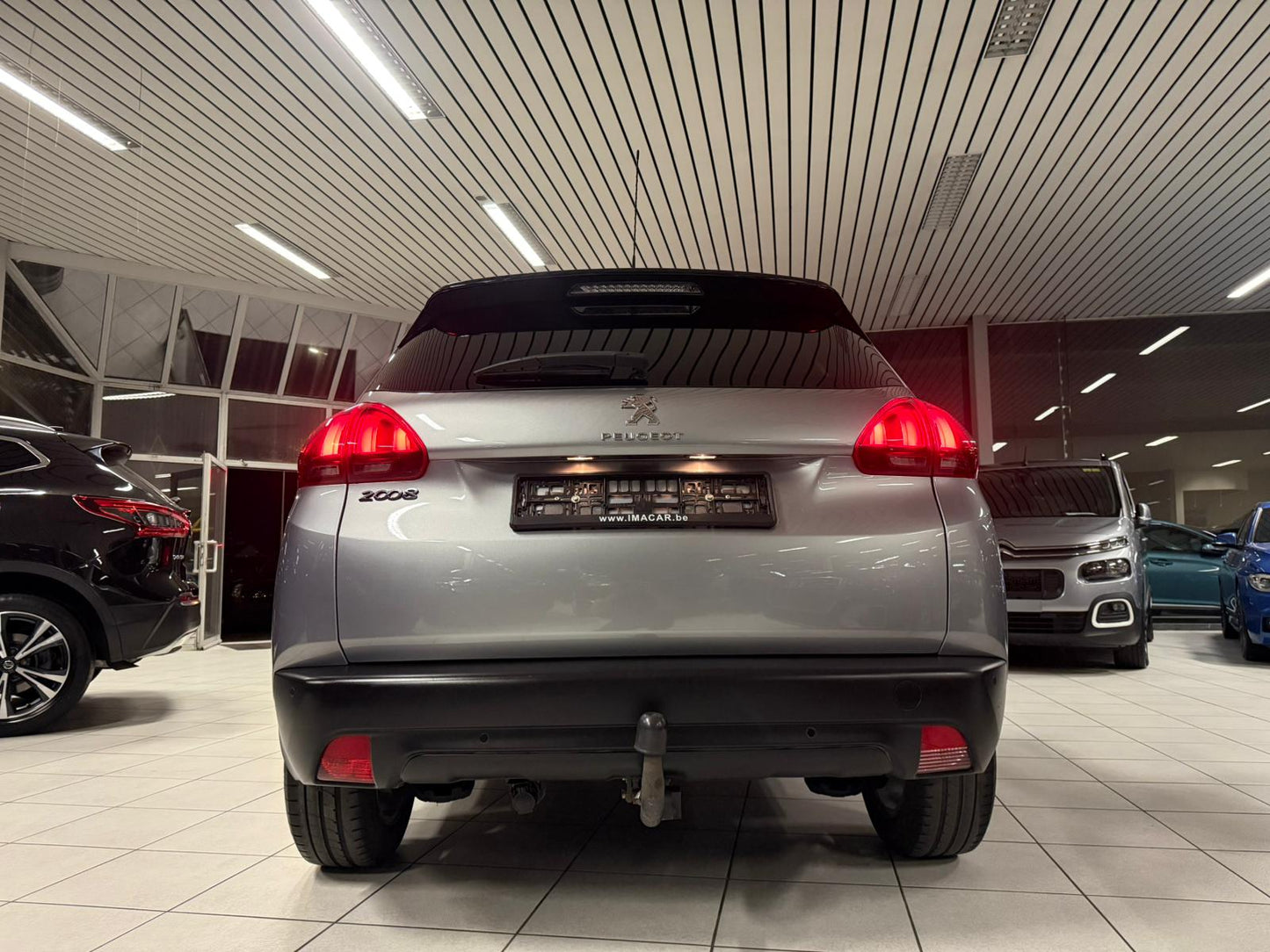 Peugeot 2008 STYLE 1.5hdi 75kW Euro 6d-TEMP-EV