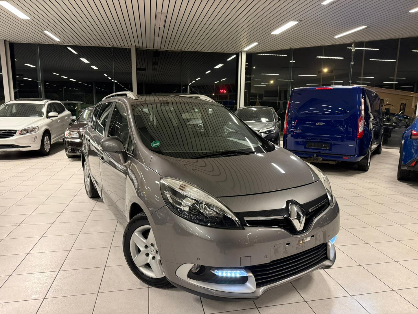 Renault Grand Scenic 1.2dCe Essence 85kW Euro 5b