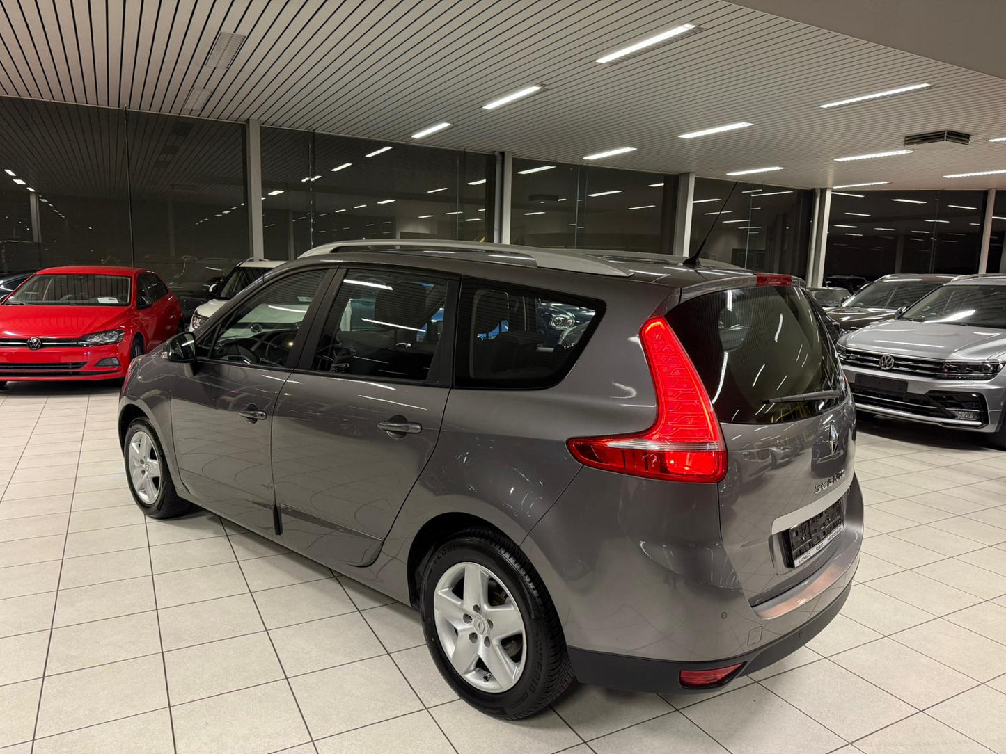 Renault Grand Scenic 1.2dCe Essence 85kW Euro 5b