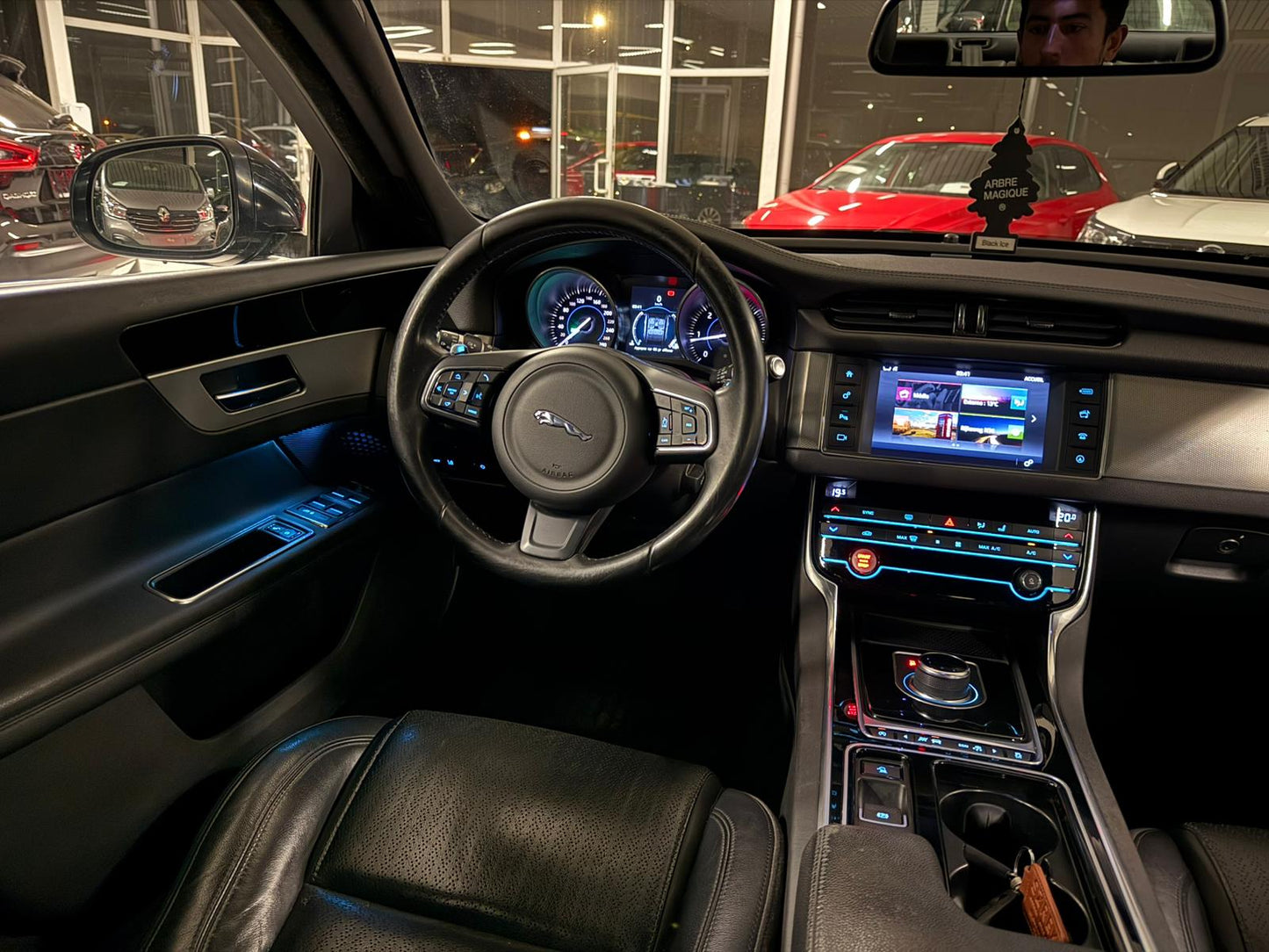 Jaguar XF 2.0D Automatique 132kW Euro 6b