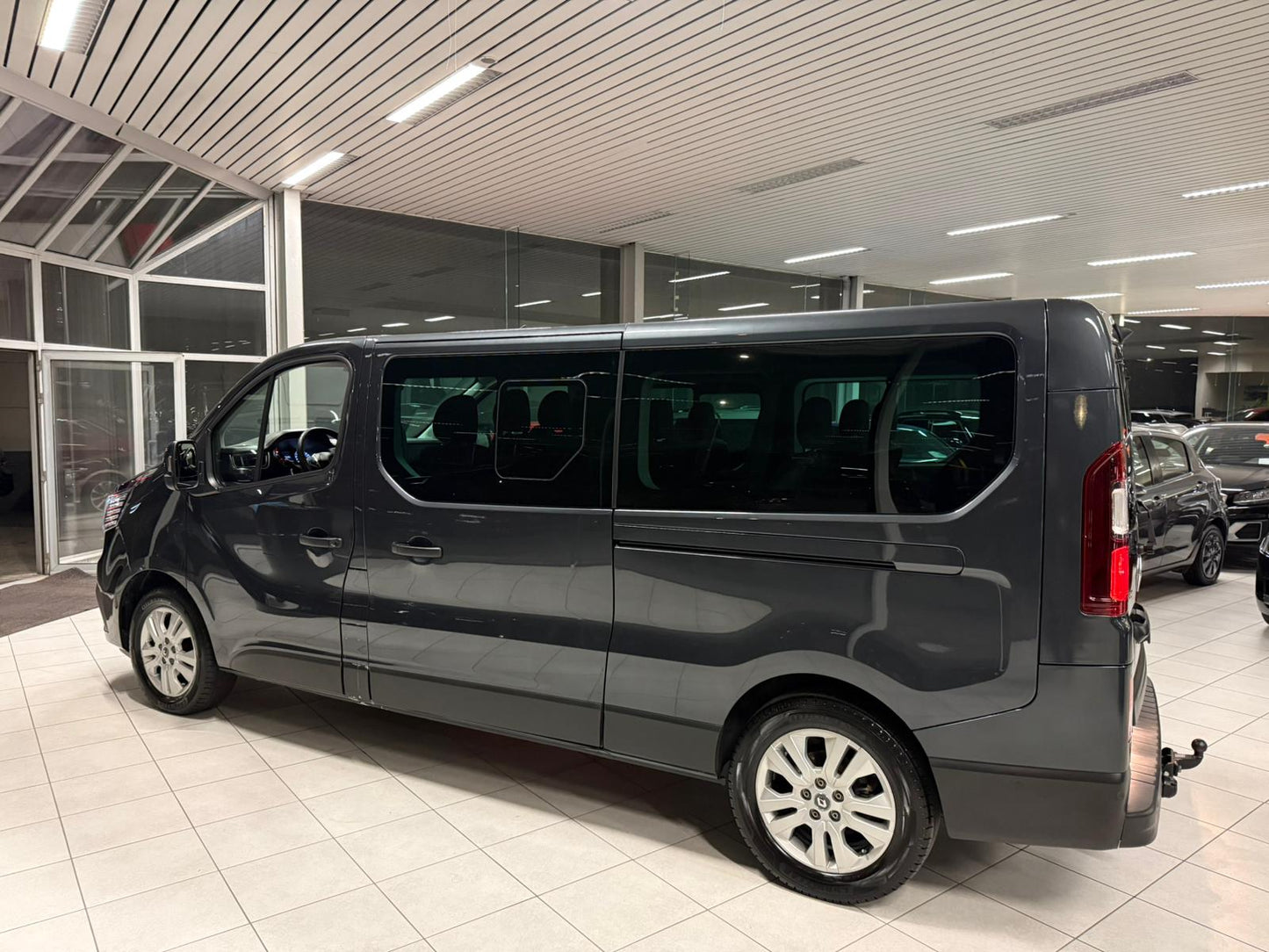 Renault Traffic 9 Places 2.0dCi 81kW Euro 6d-ISC-FCM
