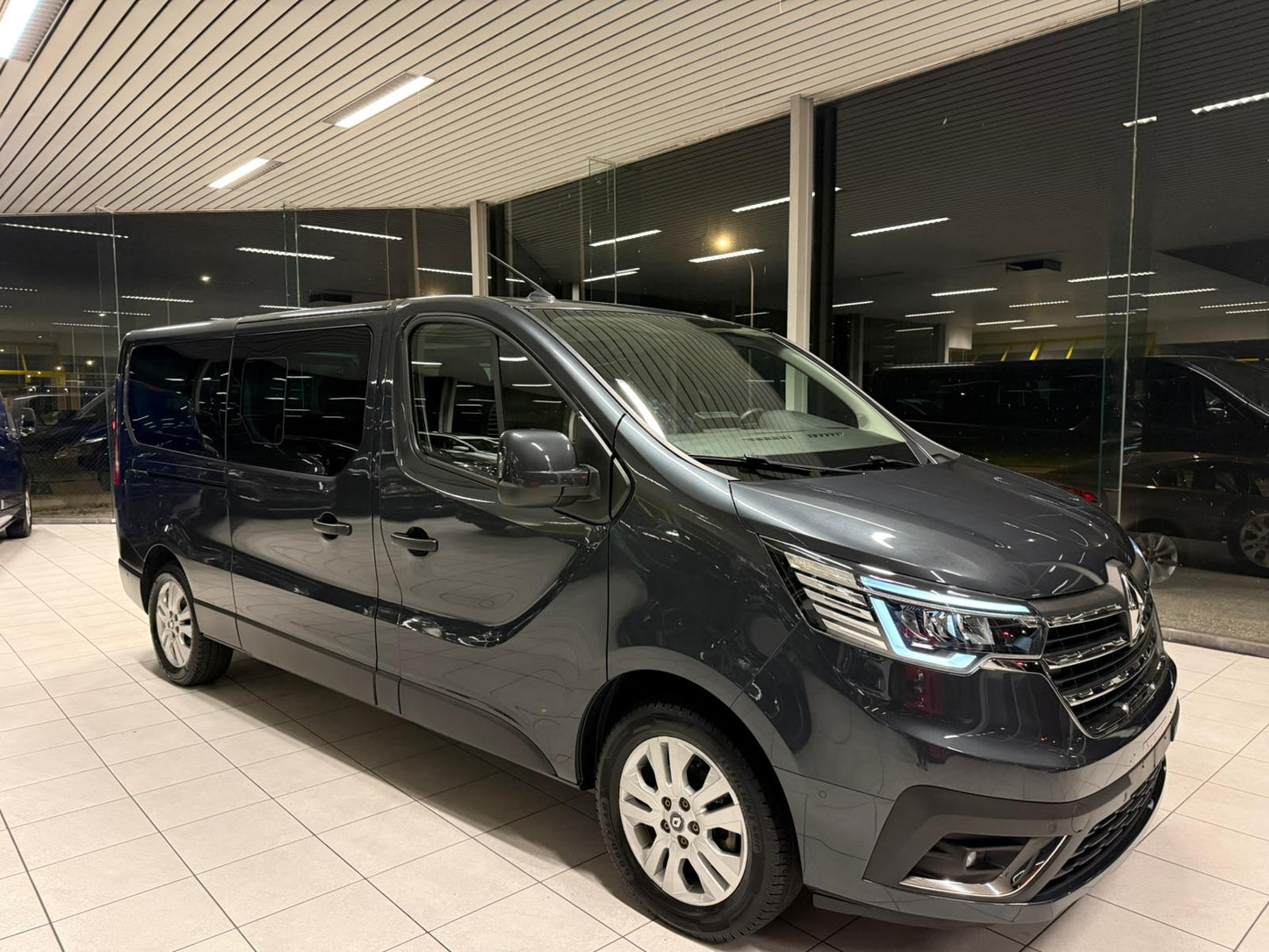 Renault Traffic 9 Places Face-Lift 2.0dCi 81kW Euro 6d-ISC-FCM