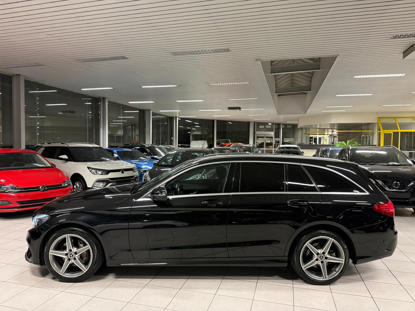 Mercedes-benz C180d Pack-AMG Automatique 85kW Euro 6b